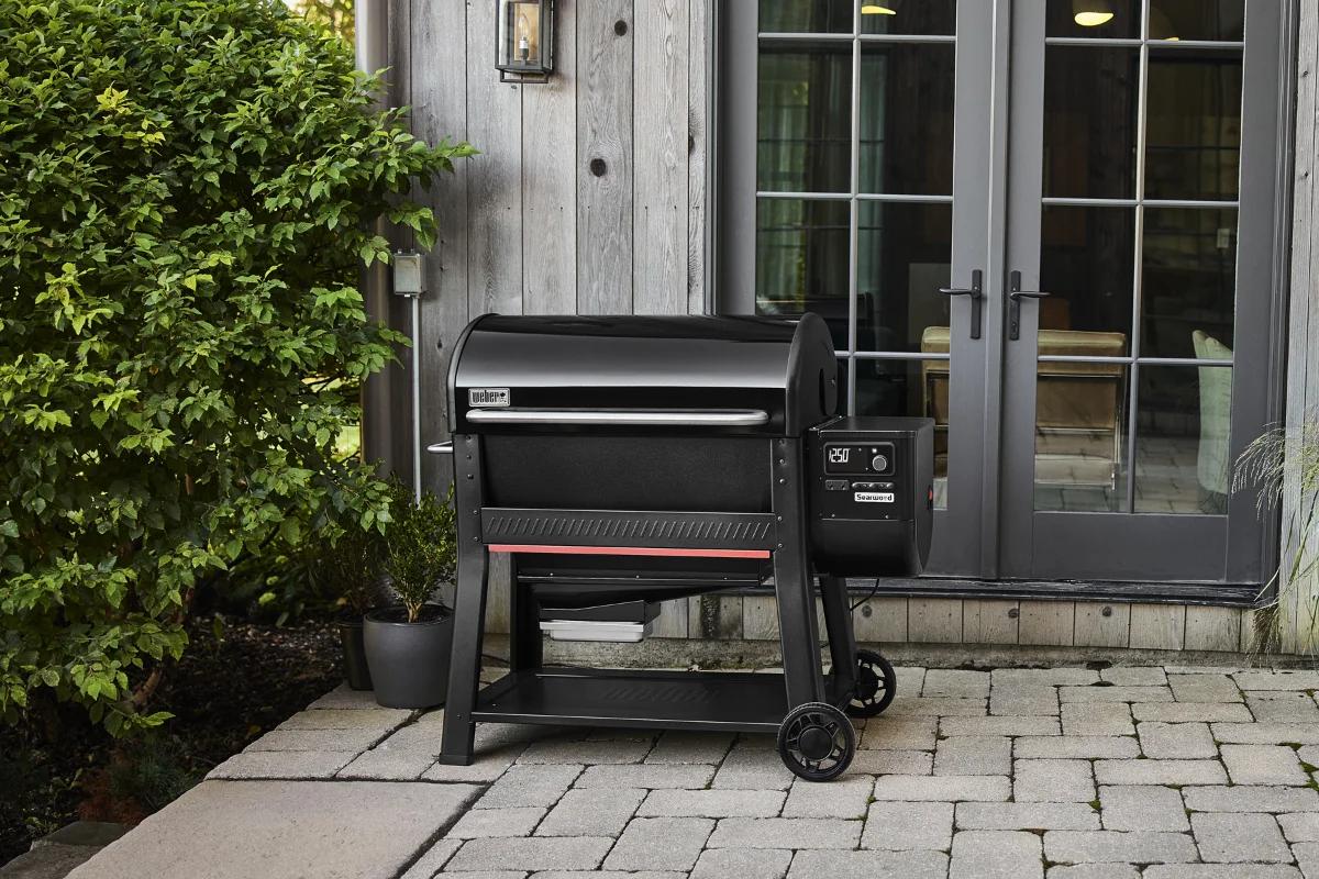 collections-grill-outdoor-kitchen-weber-1